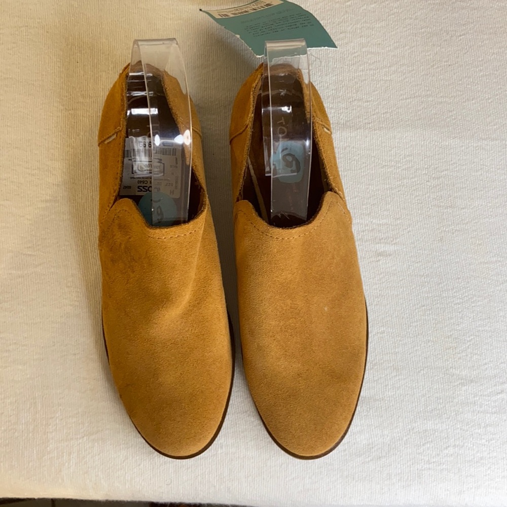 Toms shoes